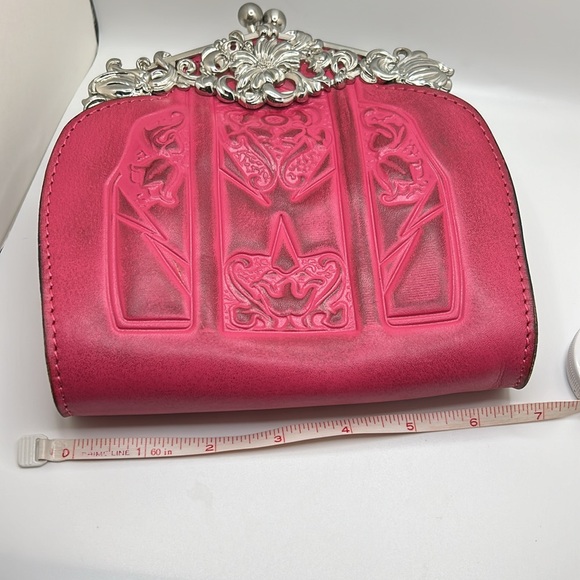 Patricia Nash Rosario Tooled Clutch Bag w/chain Burnished Pink Leather EUC - Picture 11 of 12